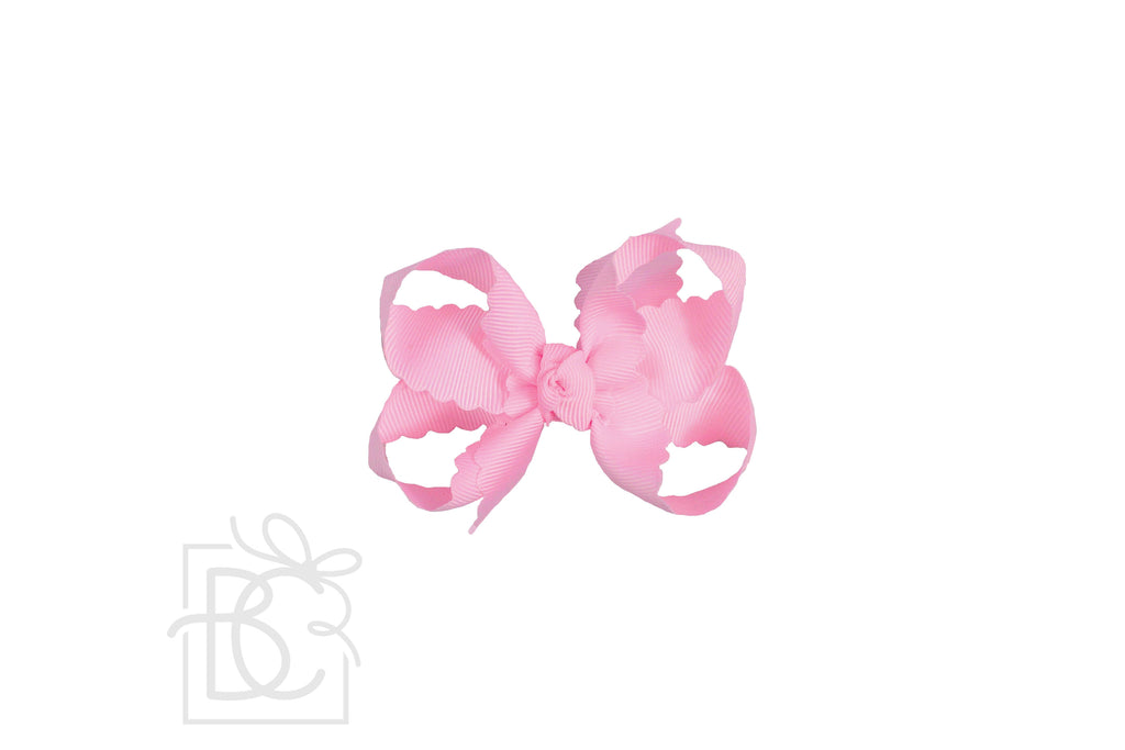 SCALLOPED EDGE BOW ON ALLIGATOR CLIP